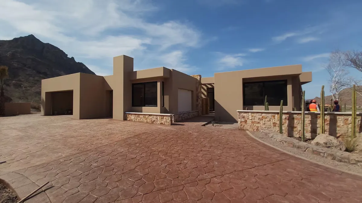 Cardon 60 Danzante Bay Residence